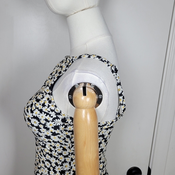 Downeast Cape Elizabeth Sunflower Swimsuit Size Small - Picture 6 of 11